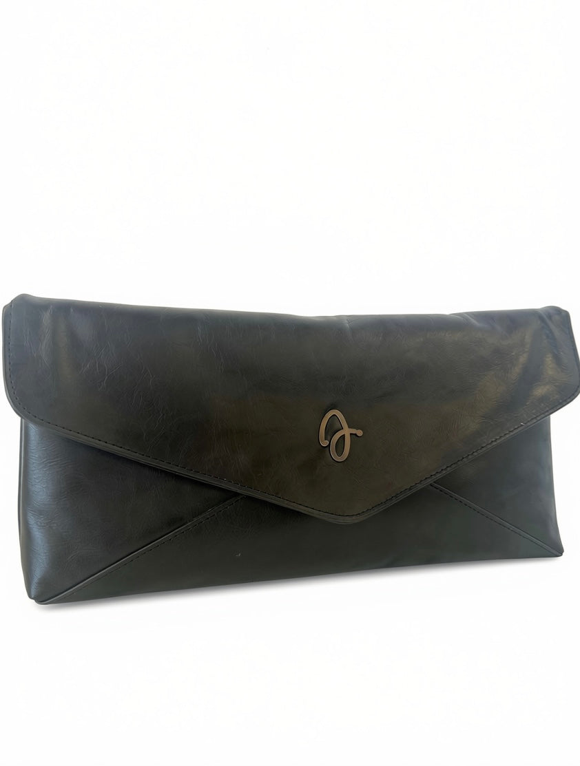 Envelope clutch