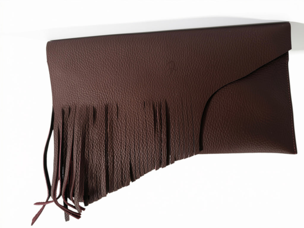 Fanny clutch