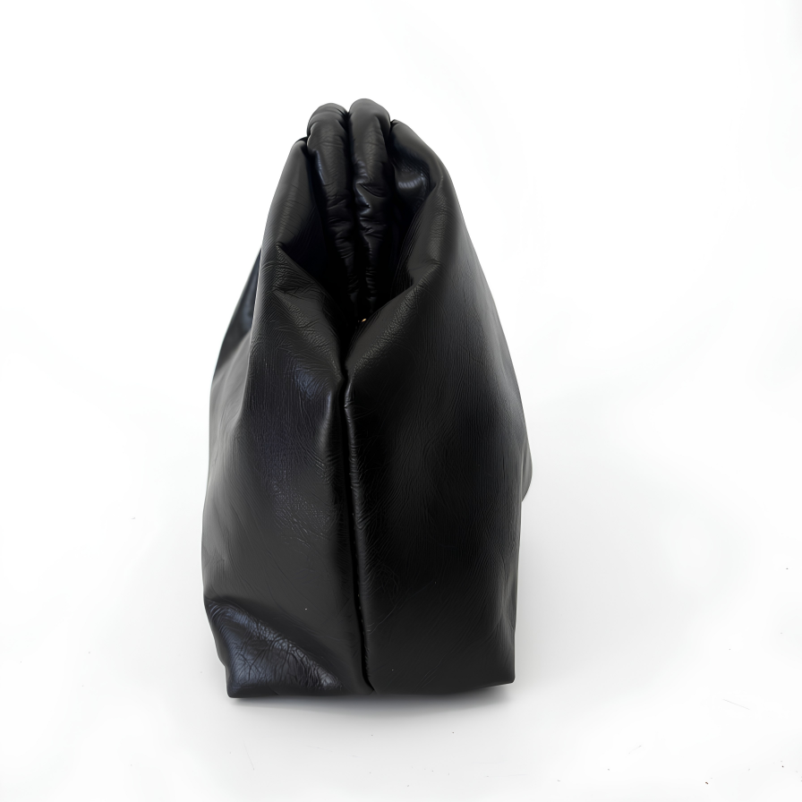 Mila pouch