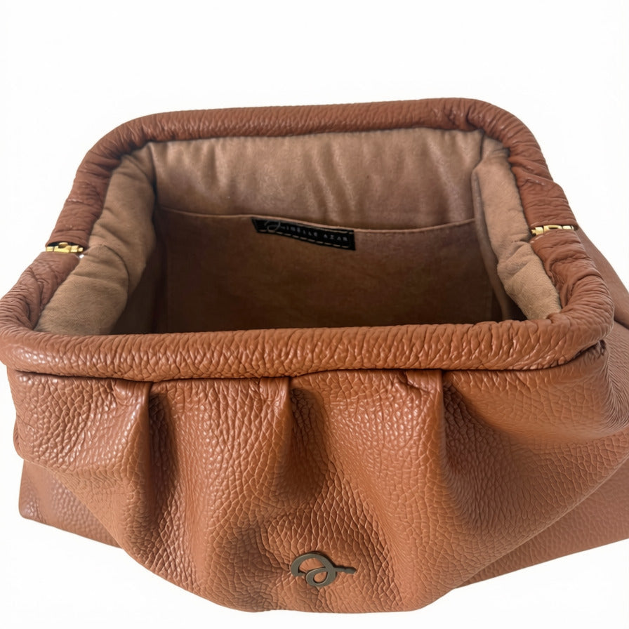 Mila pouch