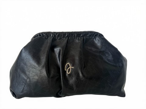 Mila pouch